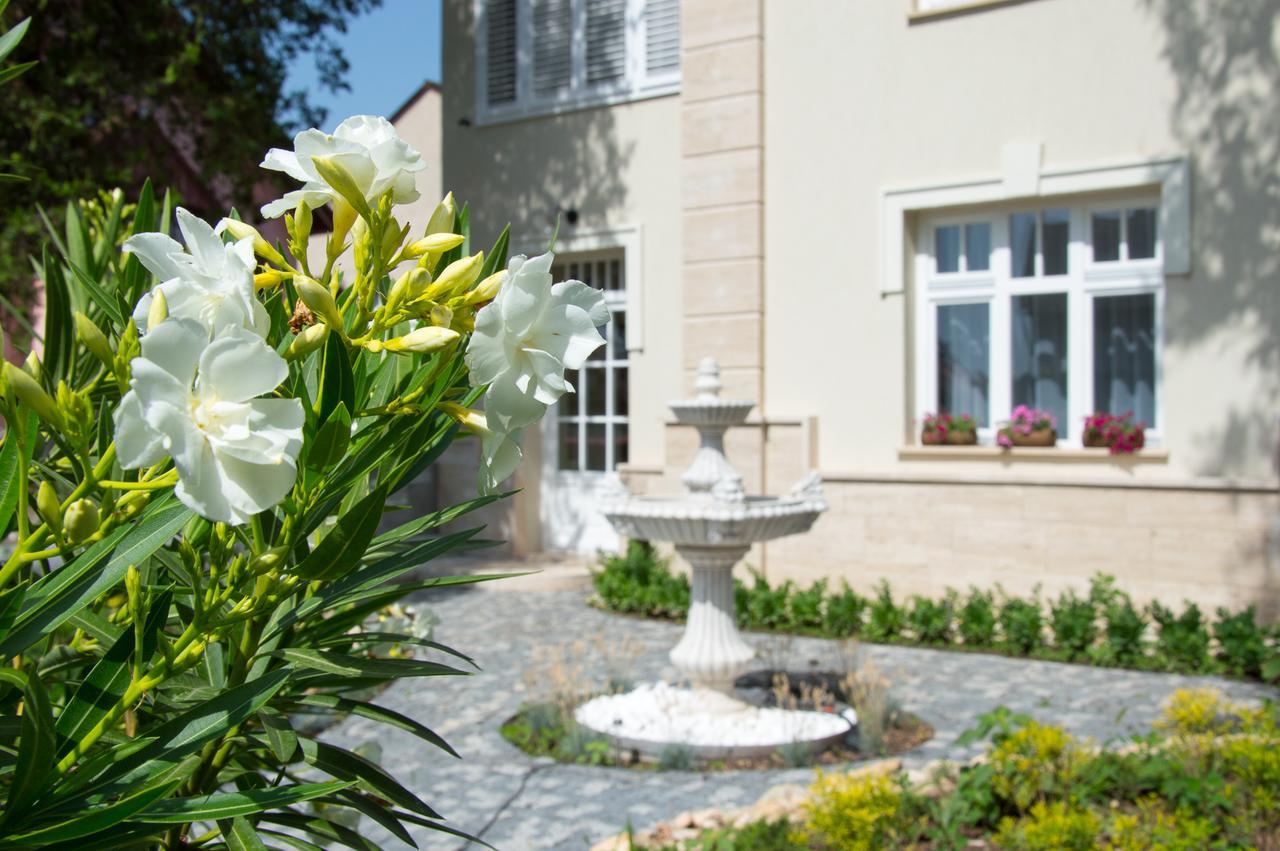 Villa Fontana 巴拉顿菲赖德 外观 照片